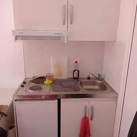 Meublee Independante, Avec Piscine Et Jardin, 1 Lit Pour 2 Personnes Direct Gare Aeroport *